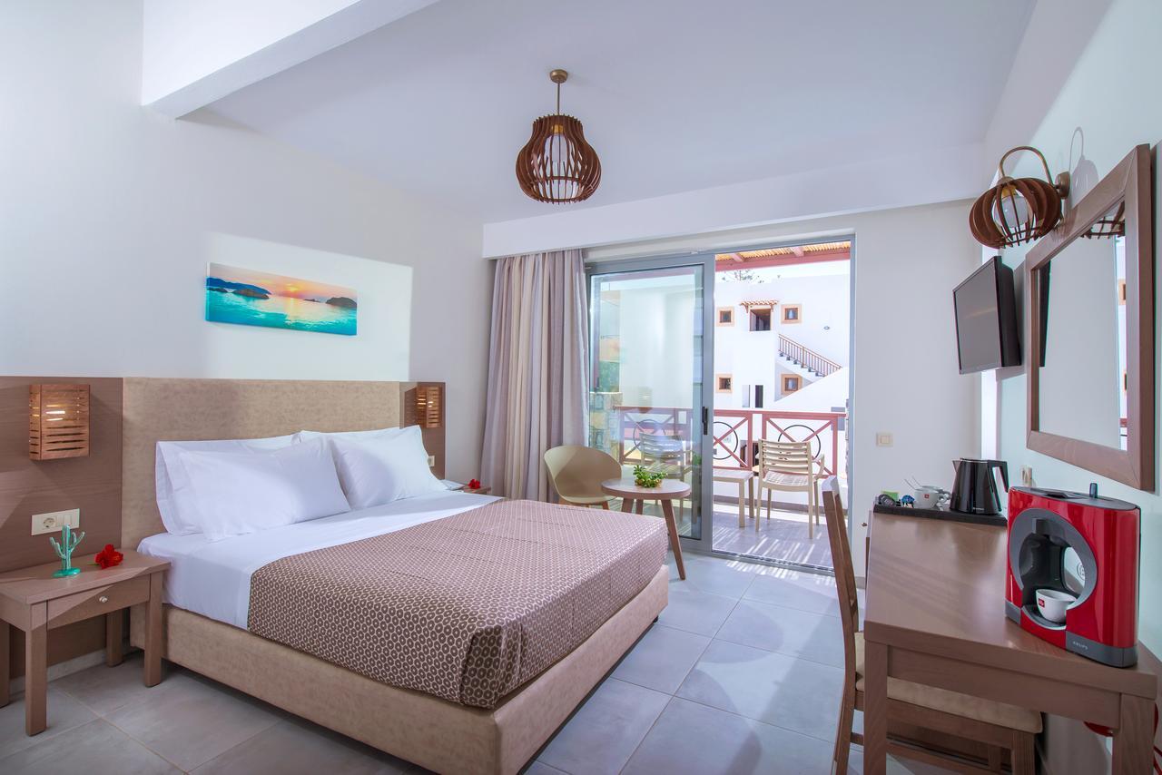 Hotel South Coast 3*